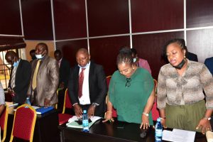 Delta State Commissioner For Women Affairs, Community And Social Development Mrs Flora Alanta, Accompanied By The Permanent Secretary Mrs. Kevwe Agas And Other Officials Of The Ministry Observing Prayers During The 2022 Budget Defense